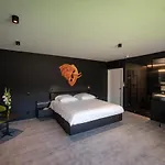 Hotel La Reine & Restaurant