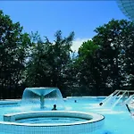 Hotel La Reine & Restaurant Spa