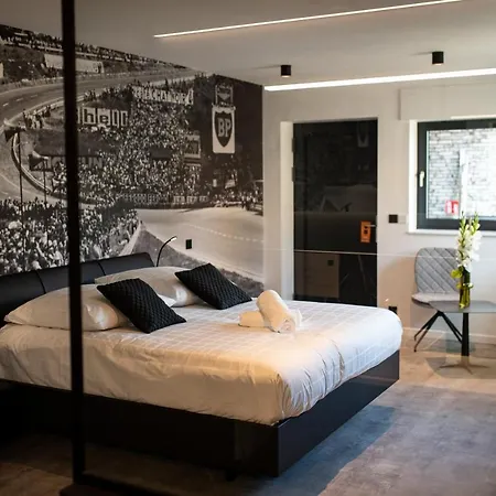 La Reine & Restaurant 4*