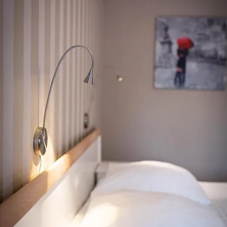 La Reine & Restaurant