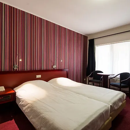 La Reine & Restaurant