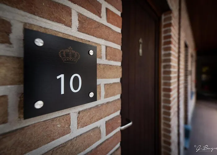 Hotel La Reine & Restaurant Spa