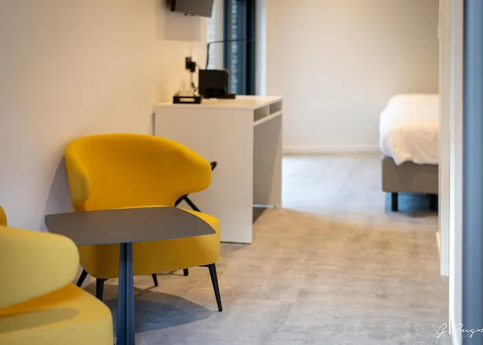 La Reine & Restaurant Hotel