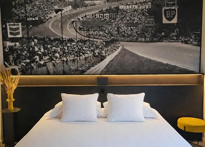 La Reine & Restaurant Ξενοδοχείο Σπα