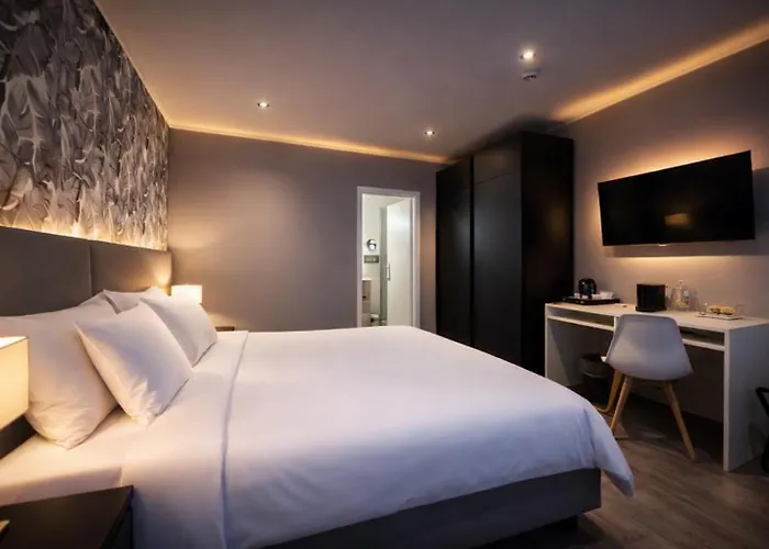 La Reine & Restaurant Hotel Spa