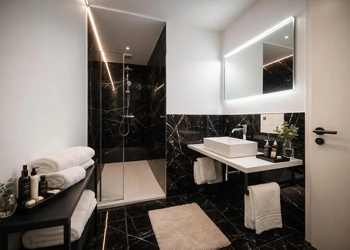 La Reine & Restaurant