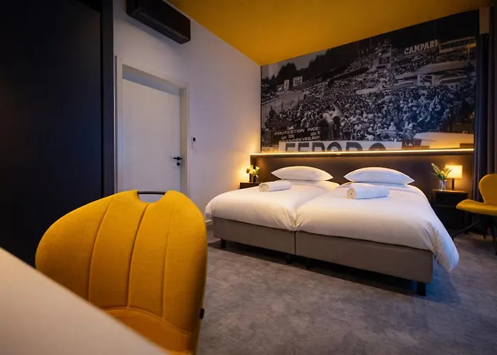 La Reine & Restaurant Hotel